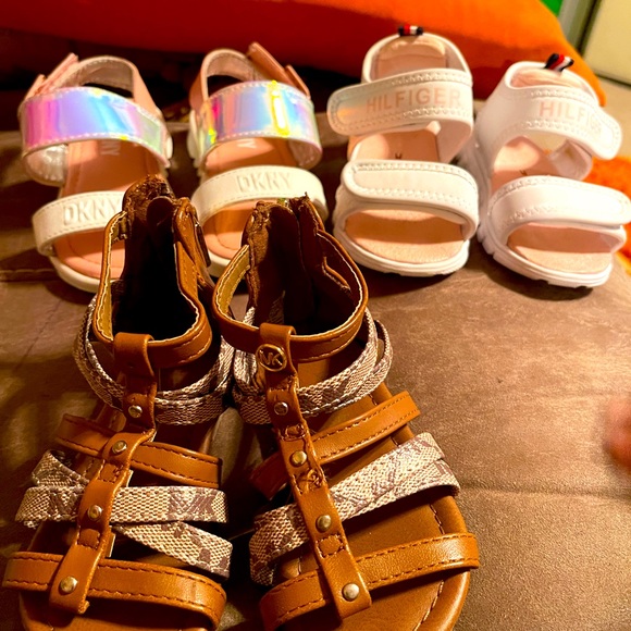Toddler girl sandals size 6c - Picture 1 of 4